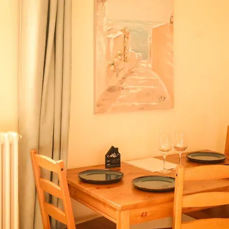 Apartamento Casa Galya With Private Patio By Gardadoma *